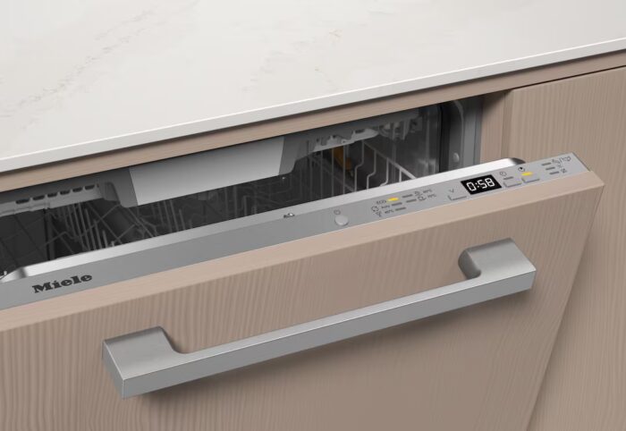 Miele G5150 SCVi Integrated Dishwasher - Image 3