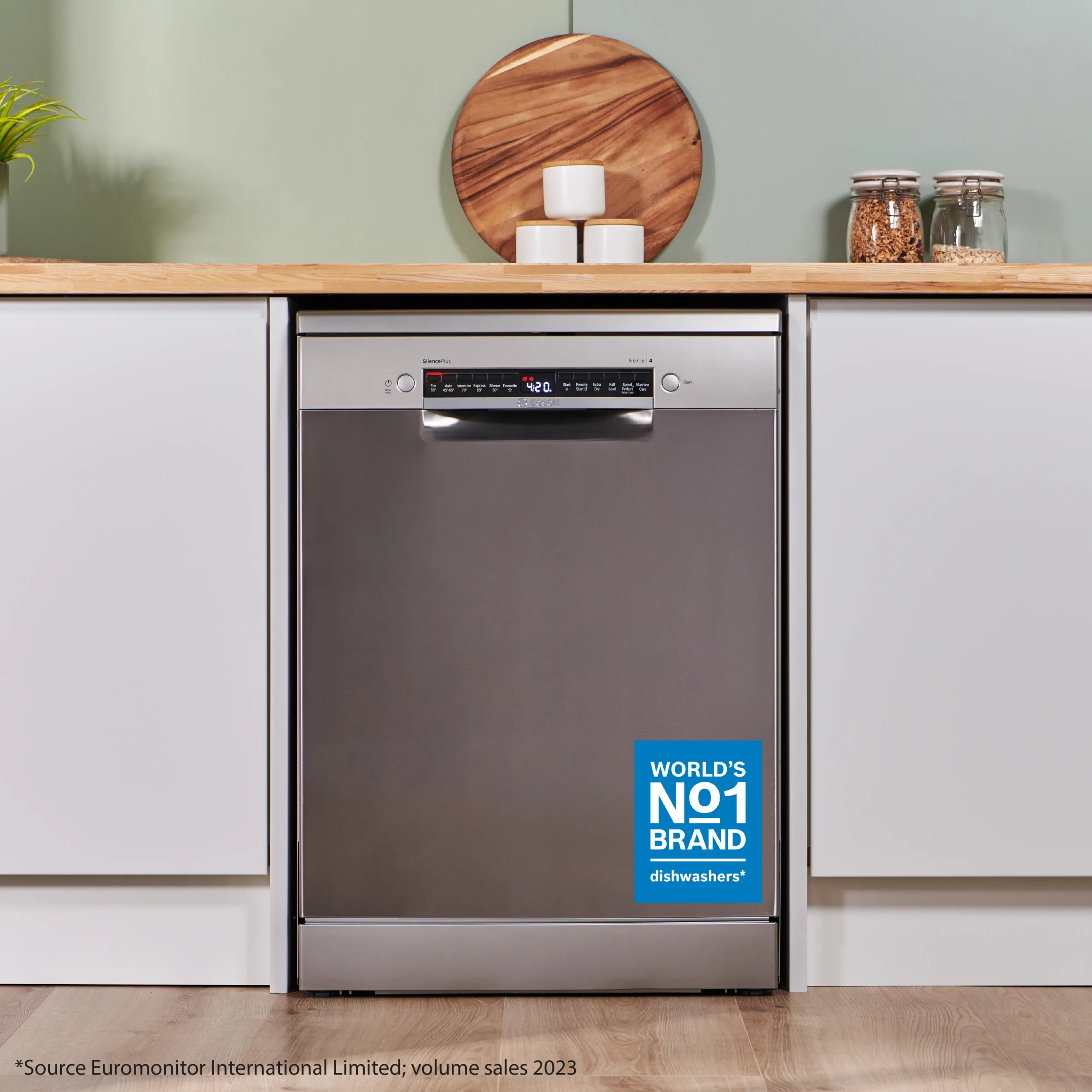 Bosch SMS4EKI06G Brushed Steel Freestanding Dishwasher - Image 2